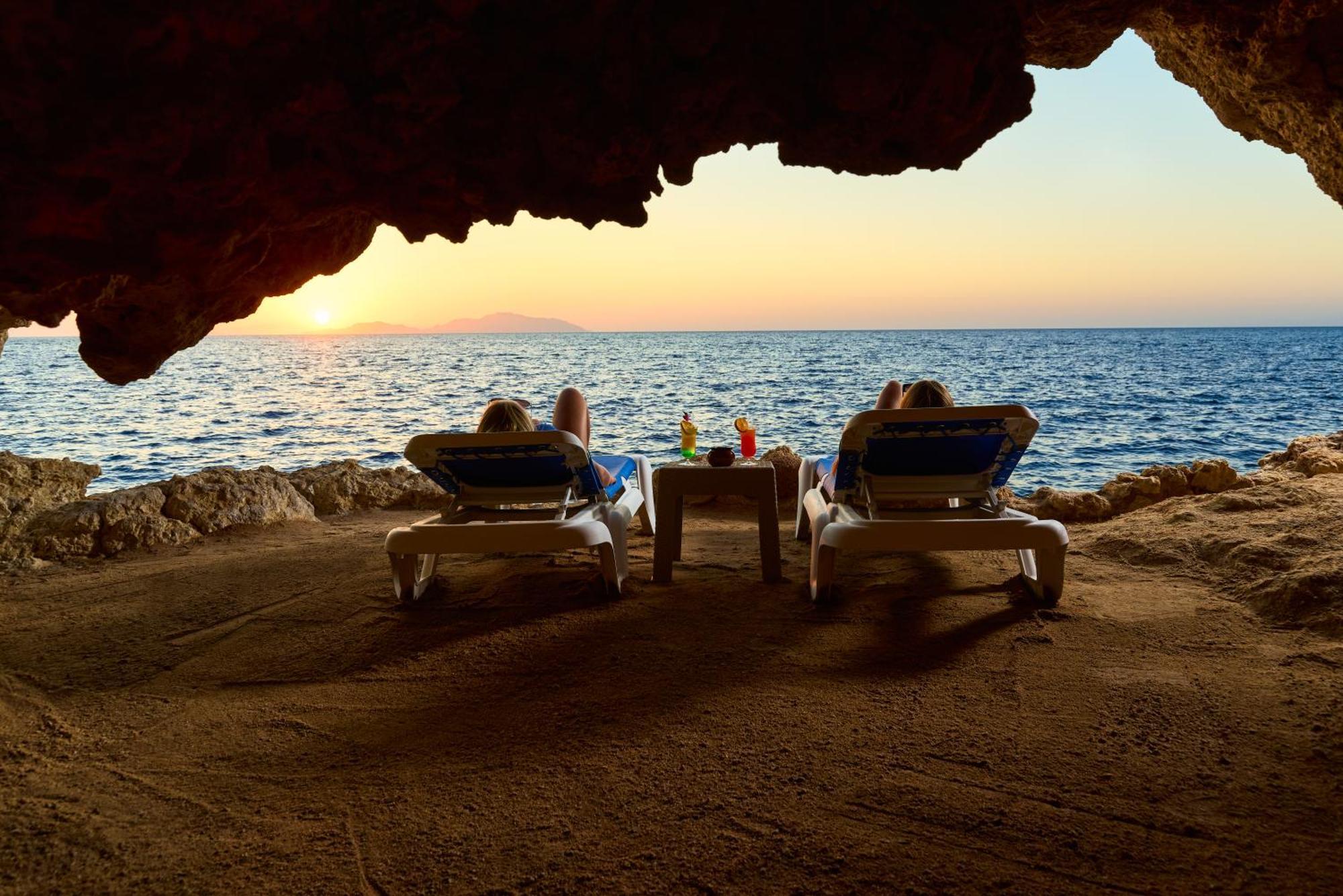 Dreams Beach Resort - Sharm El Sheikh Bagian luar foto Sunset at the beach