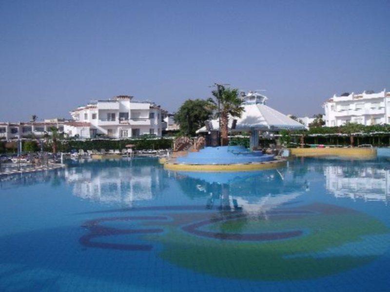 Dreams Beach Resort - Sharm El Sheikh Bagian luar foto The resort's main pool