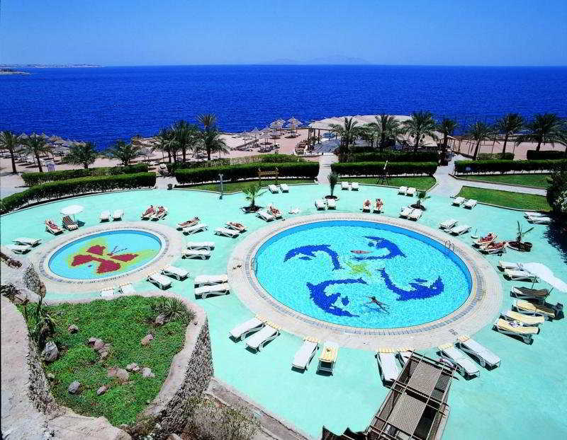 Dreams Beach Resort - Sharm El Sheikh Bagian luar foto The pool at the Hilton Sharm El Sheikh