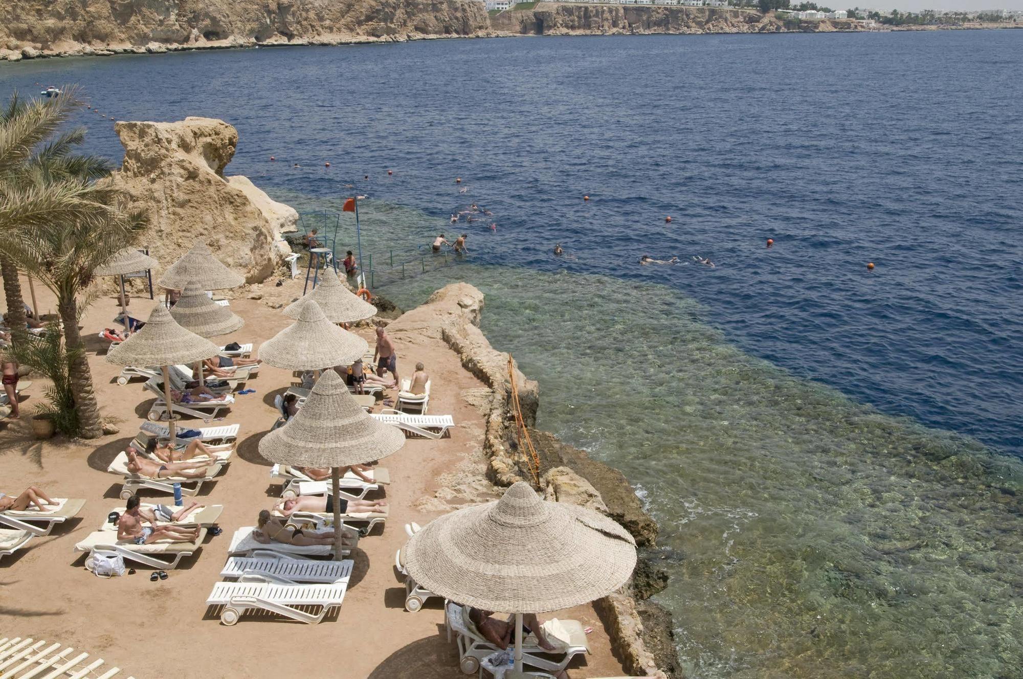 Dreams Beach Resort - Sharm El Sheikh Bagian luar foto The beach at the resort